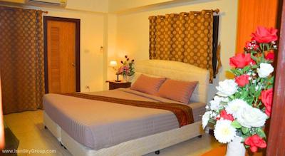 سیلور گلد گاردن سووارنابومی ایرپورت