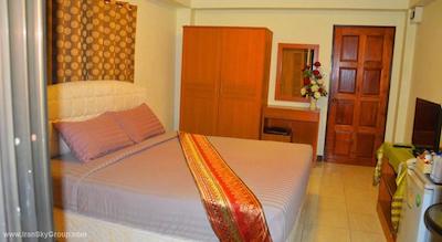 سیلور گلد گاردن سووارنابومی ایرپورت