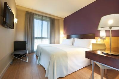 تریپ اسالامانکا منتالوو هتل