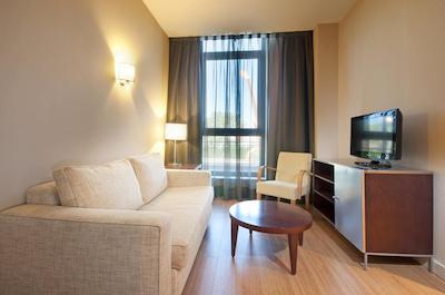 تریپ اسالامانکا منتالوو هتل