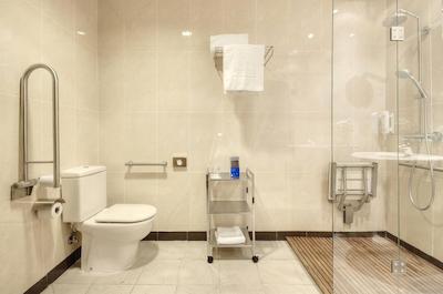 تریپ اسالامانکا منتالوو هتل