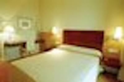 تریپ اسالامانکا منتالوو هتل