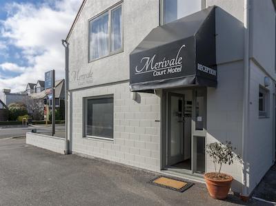 مریوال کورت متل