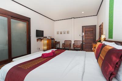 راویسارا ویلا ریزرت