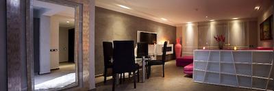 مدینا لفت اند اسپا