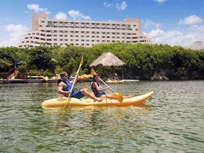 ریال سُلاریز کانکون