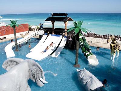 ریال سُلاریز کانکون