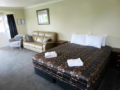 ادمیرالز متر لج