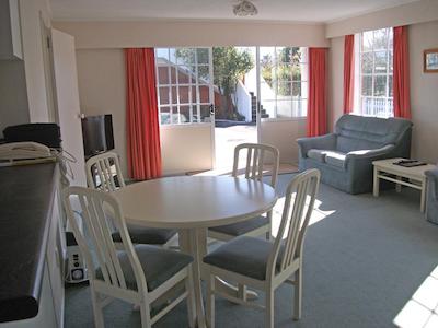 ادمیرالز متر لج