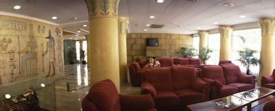 کلئوپاترا هتل اند اسپا