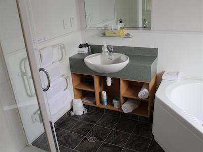 ریورویو متل