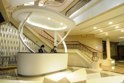 اسپاس این هنجیانگ برانچ