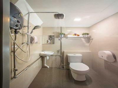 کوارترز هاستل