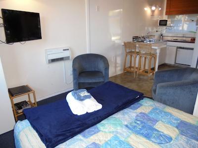 گریمود کیوی هلید پارکز اند متلز