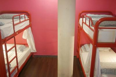 بیری بست! هاستل