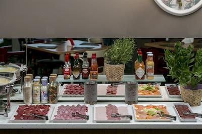 اُرهیدیا رسیدنس اند اسپا