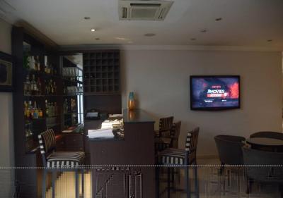 اس اند اس هتل اند سویتز