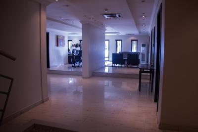 اس اند اس هتل اند سویتز