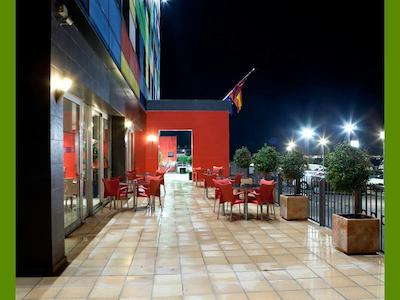 سرکتل هتل ریسال