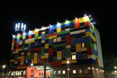 سرکتل هتل ریسال