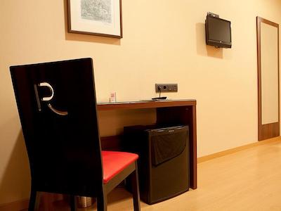 سرکتل هتل ریسال