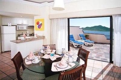 ریال ویلاز ریزرت