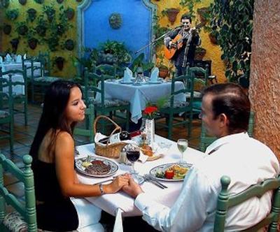 ریال ویلاز ریزرت