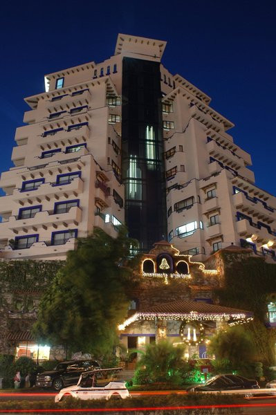 ریال ویلاز ریزرت