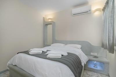 ویور ا پلاکز میلز