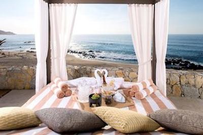 هیلتون لز کابز بیچ اند گولف ریزرت