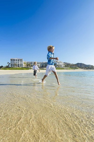 هیلتون لز کابز بیچ اند گولف ریزرت