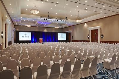 هیلتون لز کابز بیچ اند گولف ریزرت