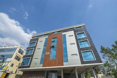 اُیو فلاگشیپ 28787 اشکا پیلار راد