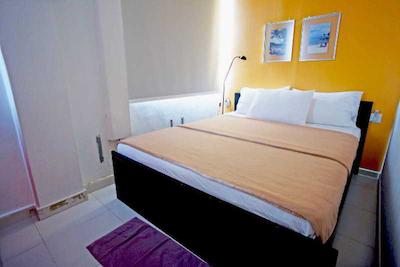 جی4 استیشن بک پکرز هاستل