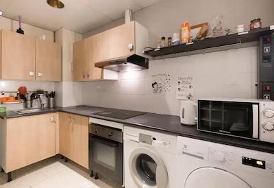 ارک هوس هستل