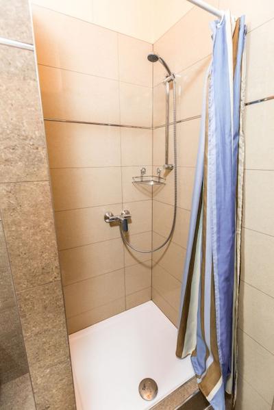 رزیدنس داویدز