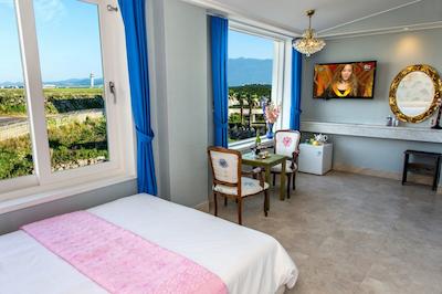 هتل ویت هوس