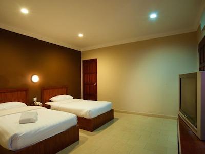 لانگورا بارن ریزرت