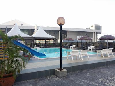 لانگورا بارن ریزرت