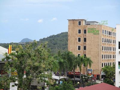 لانگورا بارن ریزرت