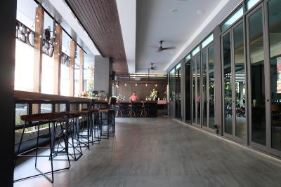 این رزیدنس سرویسد سوئیتز