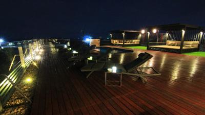 این رزیدنس سرویسد سوئیتز