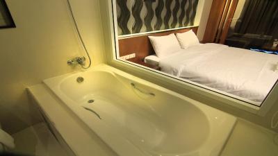 این رزیدنس سرویسد سوئیتز