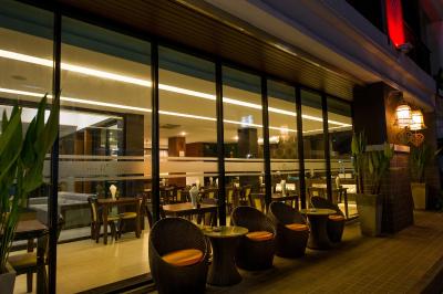 این رزیدنس سرویسد سوئیتز