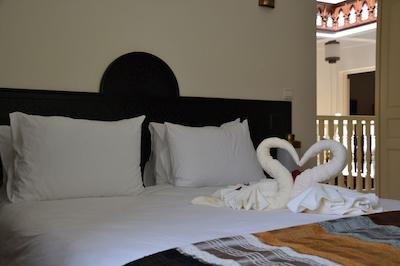 هتل ریاد بناتار