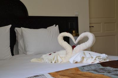 هتل ریاد بناتار