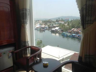 کیم هنگ نهات هتل