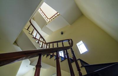 کیم هنگ نهات هتل