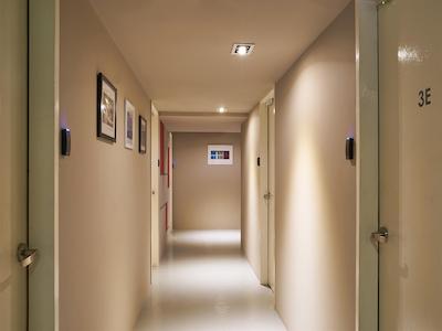 سنترال 65 هاستل اند کافه