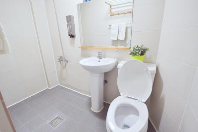 آیر هستل دنگدامون